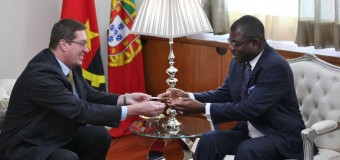 Embaixador Barrica recebe homólogos da Estónia e do Perú