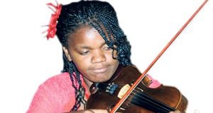 Orquestra Kaposoka actua no Memorial
