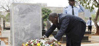 Governador de Luanda homenageia heróis do 4 de Fevereiro
