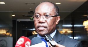 Angola está disponível
