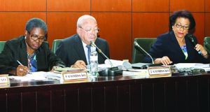 Lei do trabalho está aprovada