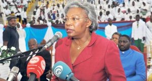 Executivo continua a trabalhar com igrejas