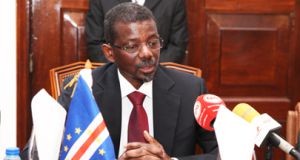 Diálogo com Cabo Verde