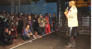 Artistas cantam a Paz em espectáculo