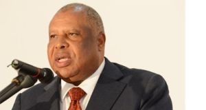 Higino Lopes Carneiro é governador de Luanda
