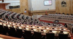 Parlamento converge no debate