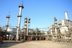 REFINARIA DE LUANDA RESPONDE APENAS A 20 POR CENTO DAS NECESSIDADES DO PAÍS (ARQUIVO) FOTO: ANTÓNIO ESCRIVÃO