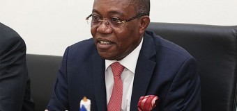 Luanda e Praia reforçam laços
