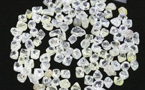 Comércio ilegal de diamantes reduz de forma considerável Fotografia: Paulo Mulaza | Edições Novembro