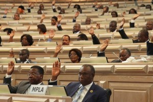 DEPUTADOS VOTAM PROPOSTA DE LEI DA CONCORRÊNCIA FOTO: CLEMENTE DOS SANTOS