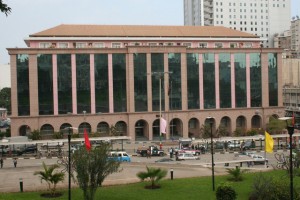 EDIFÍCIO DO MINISTÉRIO DAS FINANÇAS DE ANGOLA FOTO: ARQUIVO