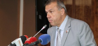 Parlamento quer perspectivas de progresso para a juventude