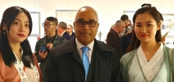 Adido Cultural na Inauguração da Exposição de Pintura – 20.º Aniversário da Região Administrativa Especial de Macau