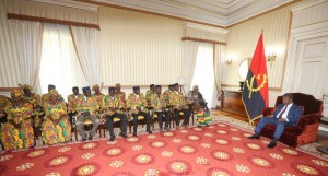 Presidente da República, João Lourenço, recebe corte do Rei do Kongo
FOTO: PEDRO PARENTE