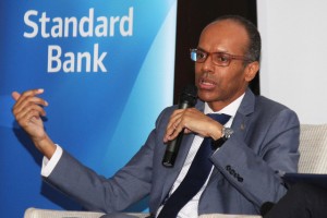 FÁUSIO MUSSÁ,ECONOMISTA DO STANDARD BANK PARA ANGOLA E MOÇAMBIQUE, FOTO: JOAQUINA BENTO