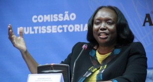A ministra da Saúde, Silvia Lutucuta FOTO: CLEMENTE DOS SANTOS