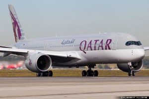 AERONAVE DA QATAR AIRWAYS, COMPANHIA QUE TRANSPORTARÁ O MATERIAL DE BIOSSEGURANÇA A ANGOLA FOTO: GOOGLE DIVULGAÇÃO