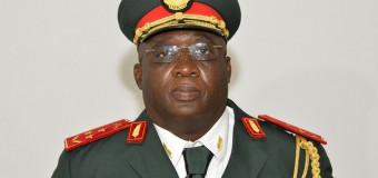 Ministro da Defesa Nacional quer exército forte e coeso