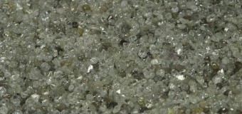 Mercado mundial de diamantes em queda