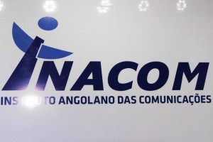DÍSTICO DO INACOM FOTO: LINO GUIMARAES