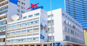 Edifício da ENSA-EP, na marginal de Luanda FOTO: NELSON MALAMBA