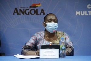 SILVIA LUTUCUTA, MINISTRA DA SAÚDE, FALANDO EM CONFERÊNCIA DE IMPRENSA SOBRE A COVID 19, NUM DIA EM QUE ANGOLA REGISTOU O RECORD DE 17 NOVOS CASOS FOTO: ALBERTO JULIAO