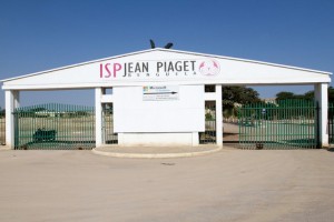 BENGUELA: INSTITUTO SUPERIOR POLITÉCNICO JEAN PIAGET FOTO: ROSÁRIO MIRANDA