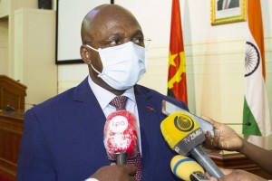 MINISTRO DAS RELAÇÕES EXTERIORES DE ANGOLA, TETE ANTÓNIO  FOTO: ROSÁRIO DOS SANTOS