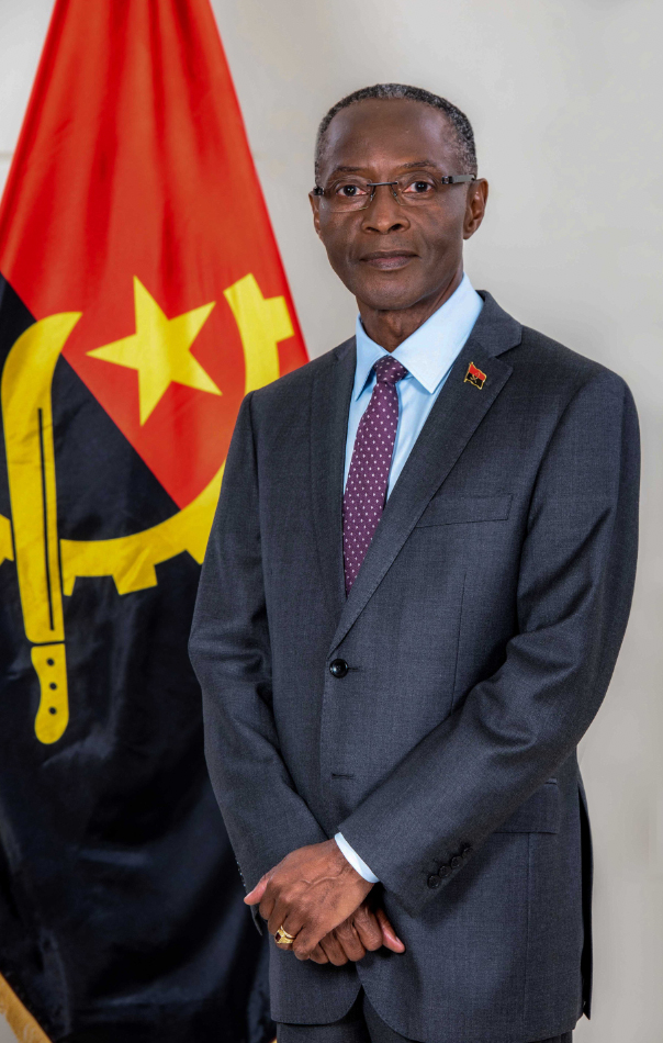 Embaixada Da República De Angola Em Portugal Vice Presidente Destaca Prémio Conquistado Em 