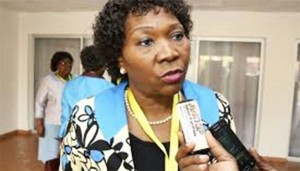 Presidente da Comissão de Relações Exteriores, Cooperação Internacional e Comunidades Angolanas da Assembleia Nacional, Josefina Pitra Diakité. Créditos: JA
