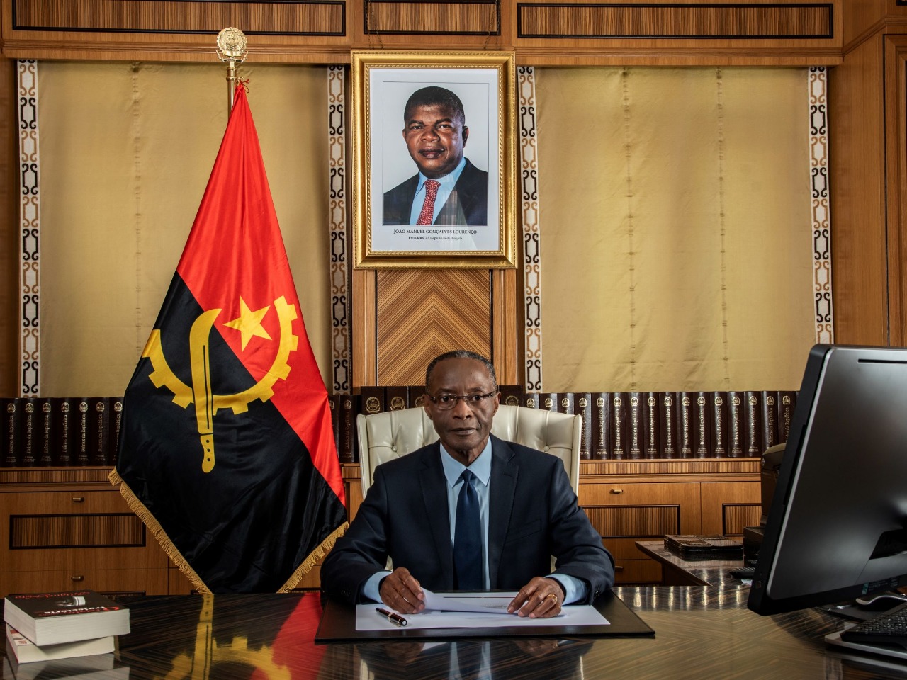 Embaixada Da República De Angola Em Portugal Vice Pr Representa Chefe De Estado Angolano Em 