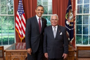 Embaixador Alberto do Carmo Bento Ribeiro ao lado do Presidente Barack Obama Foto: JA