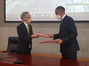 Assinatura de acordo de cooperação entre Angola e Japão no domínio mineiro Fotografia: Cedida