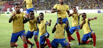 Petro volta a fazer história no futebol africano