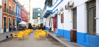 Primeira-dama visita projecto de requalificação da rua Rainha Ginga