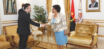 Carolina Cerqueira aborda cooperação parlamentar com diplomata do Egipto