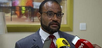 Angola pretende reduzir para 20 por cento participação petrolífera no PIB até 2027