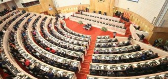 OGE 2023 aprovado com 124 votos a favor