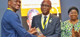 PRESIDENTE JOÃO LOURENÇO DISTINGUIDO COM O PRÉMIO THE AFRICA ROAD BUILDERSTROFÉU BABACAR NDIAYE